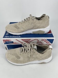 New Balance (Classics Traditional) MRT580DD